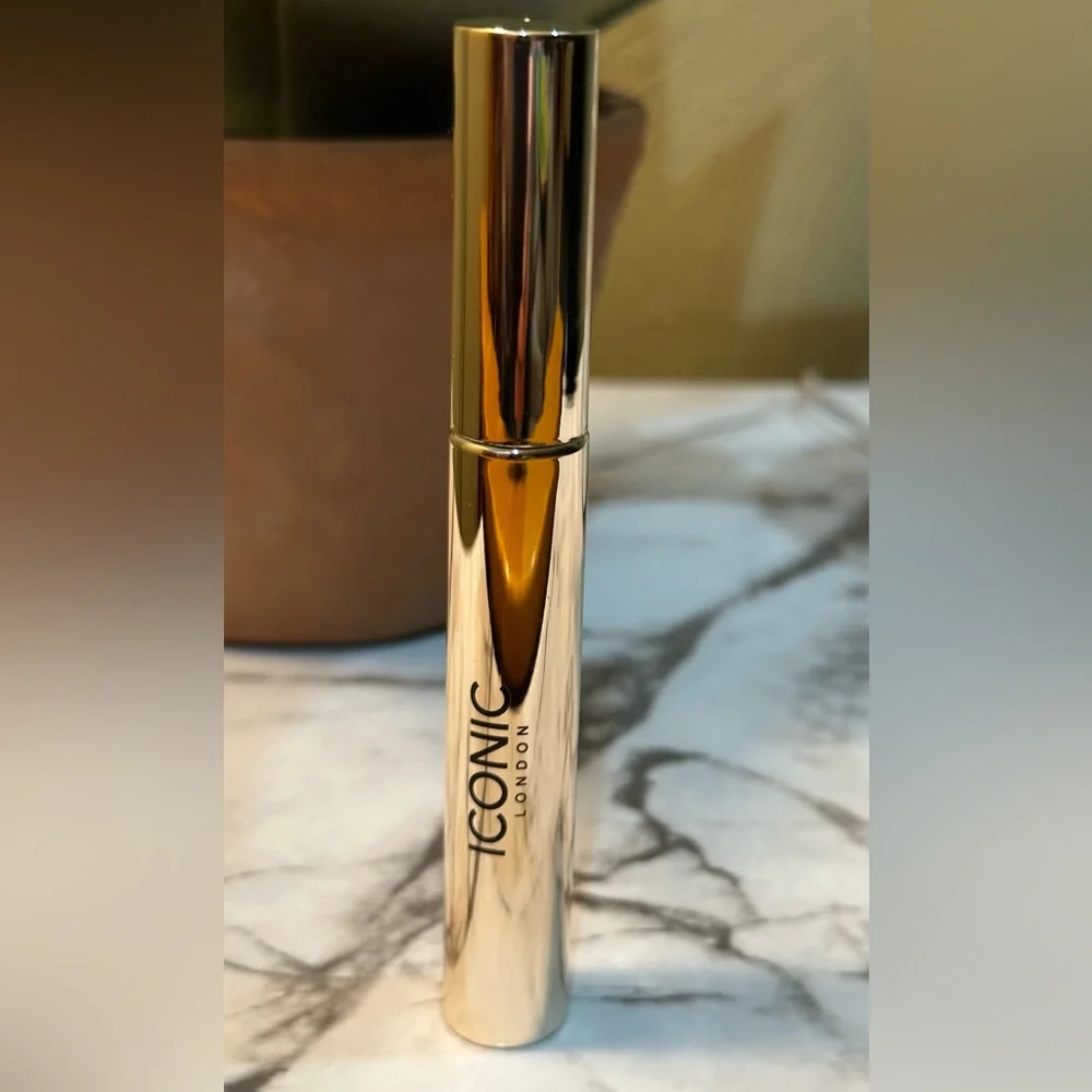 Iconic London Triple Threat Mascara Brown